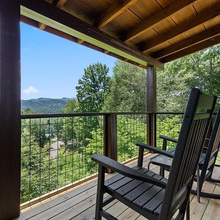 Nestled Inn McCookville Экстерьер фото