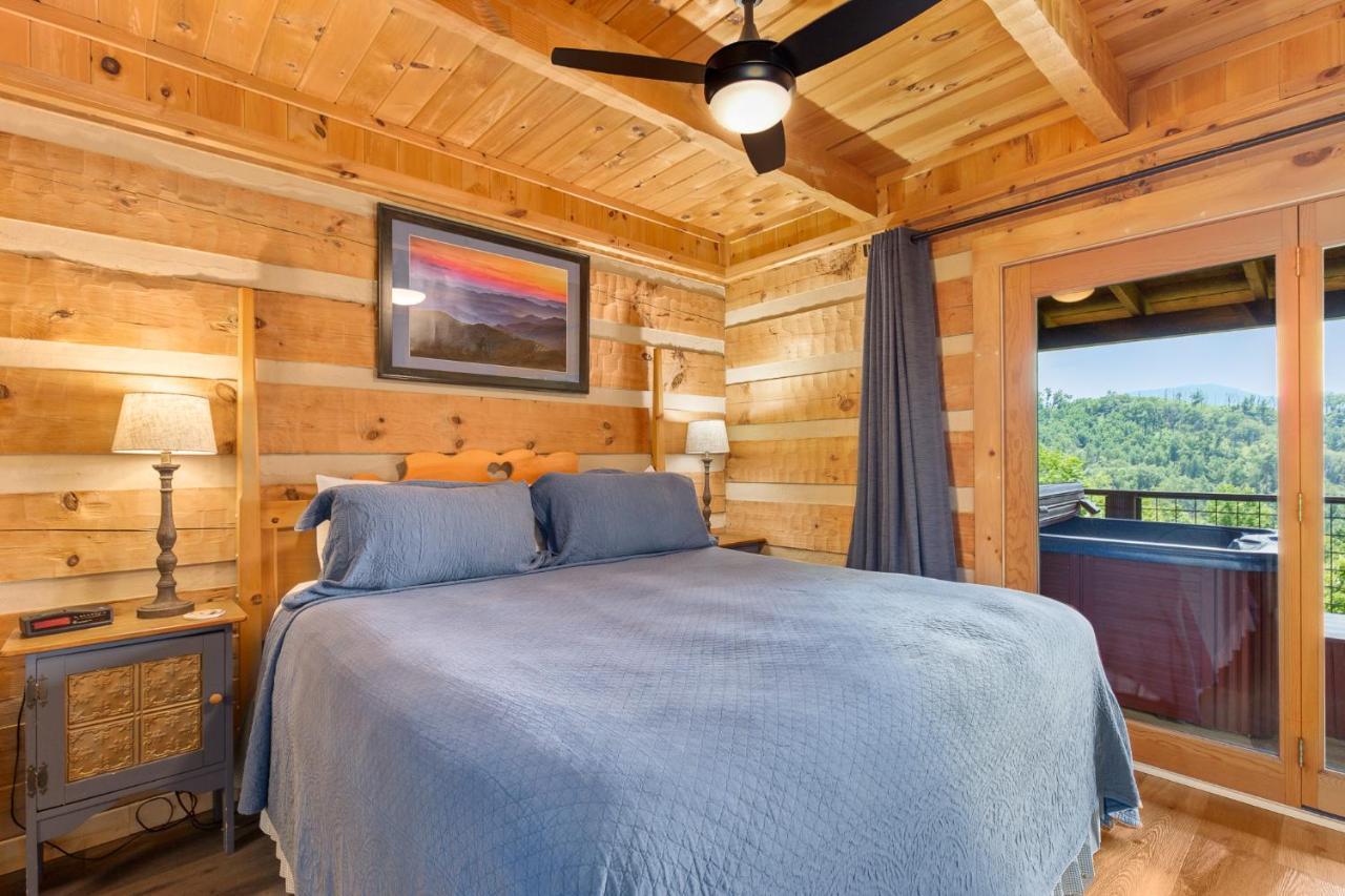 Nestled Inn McCookville Экстерьер фото